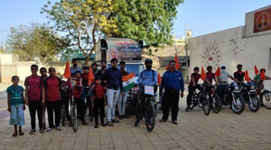 પ્લાસ્ટિક મુક્ત ભારત : સાયકલયાત્રા કરી રહેલા મ.પ્ર.ના યુવાનનું ટંકારામાં સ્વાગત