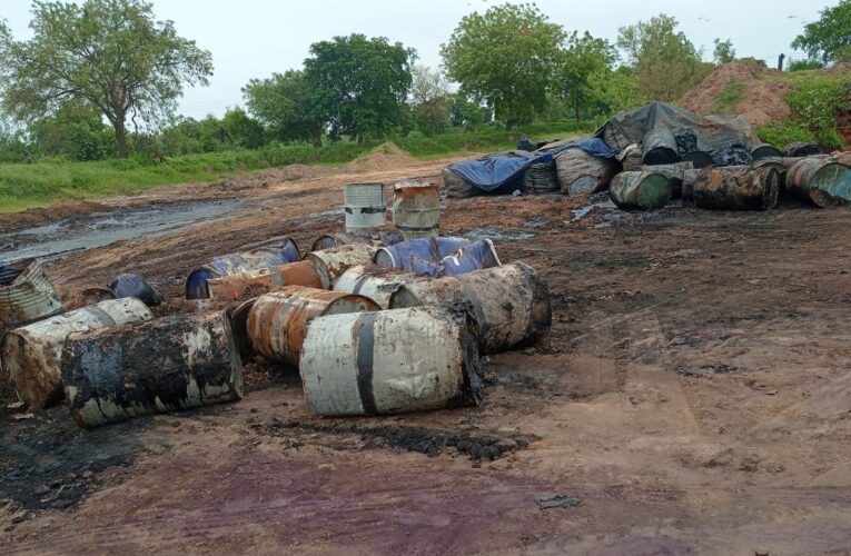 બાવળાના રાશમ ગામની સીમમાં જોખમી કાર્બનિક કચરાના નિકાલના ગેરકાયદેસર કૃત્ય સામે જીપીસીબીએ નોંધાવી ફરિયાદ