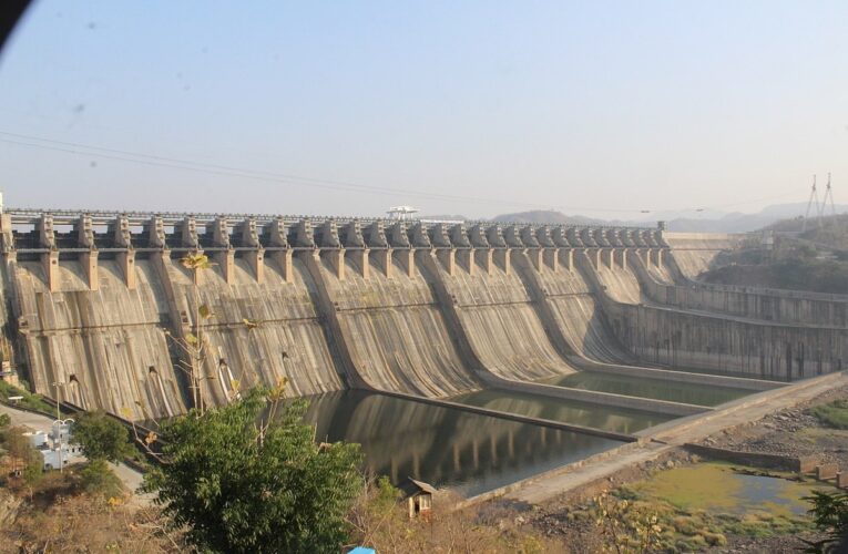 ગુજરાતના ૨૦૭ જળાશયમાં માત્ર ૪૨.૯૫ ટકા પાણી બચ્યું