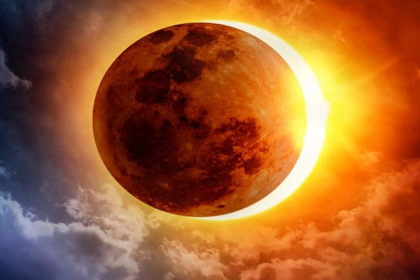 વર્ષનું છેલ્લું સૂર્ય ગ્રહણ 14 ઓક્ટોબરે દેખાશે, આ પાંચ રાશિઓને સૂર્ય ગ્રહણથી થશે લાભ